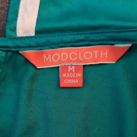 ModCloth Aye Aye on the Prize Emerald Green Sailor Top With Buttons NWOT - Picture 7 of 9